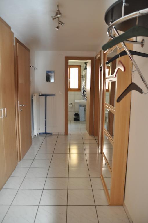 Apartmenthaus Holiday Saas-Fee Habitación foto
