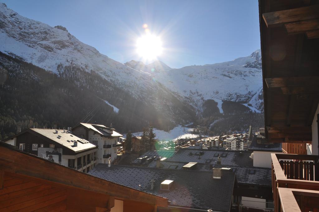 Apartmenthaus Holiday Saas-Fee Exterior foto