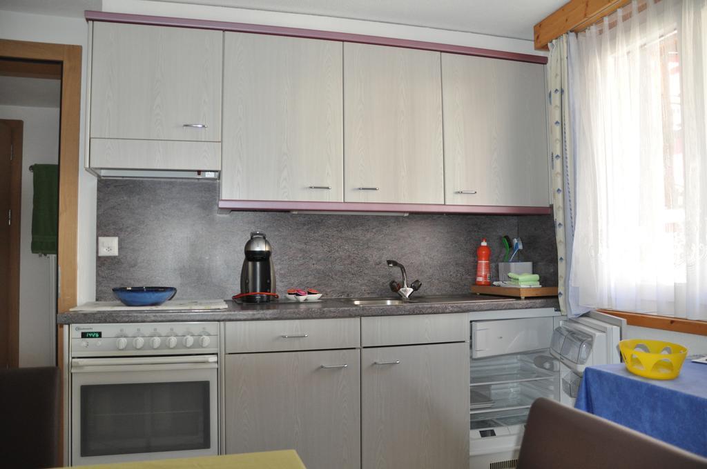 Apartmenthaus Holiday Saas-Fee Exterior foto